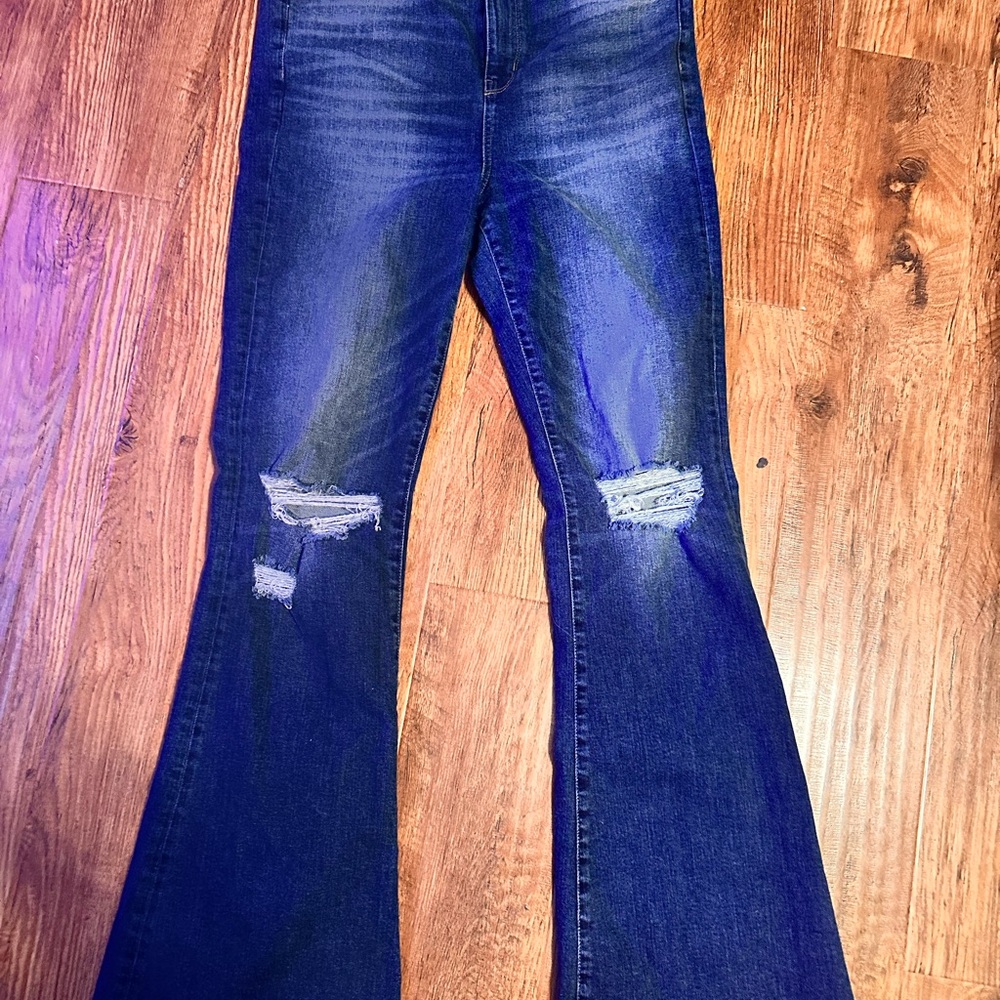American Eagle Outfitters Dark Blue Flare Jeans - Picture 2 of 4